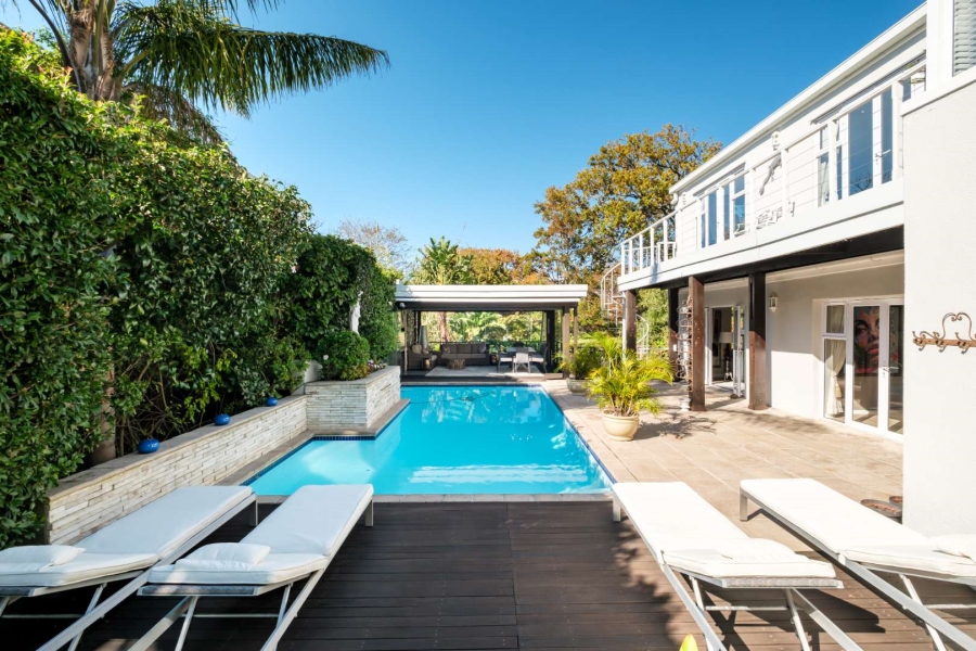 6 Bedroom Property for Sale in Newlands Western Cape